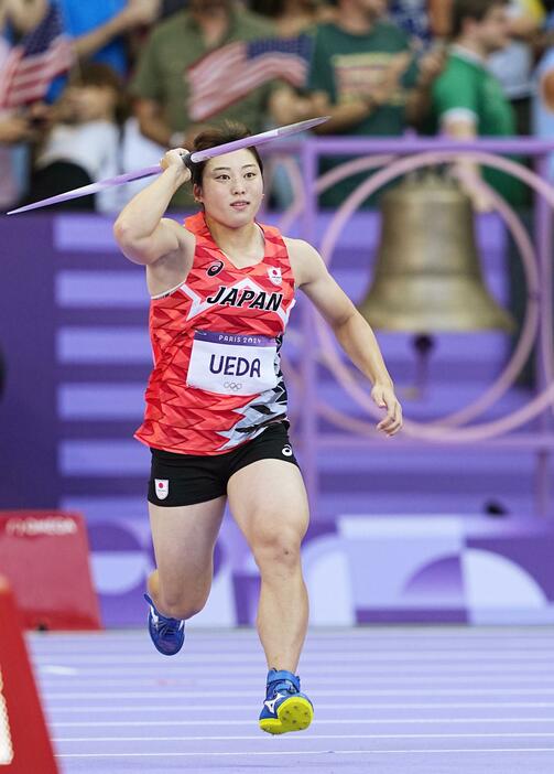 女子やり投げ決勝　上田百寧の1投目＝パリ郊外（共同）