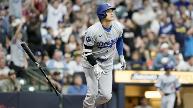 37号ホームランを放った大谷翔平選手（写真:USA TODAY Sports/ロイター/アフロ）