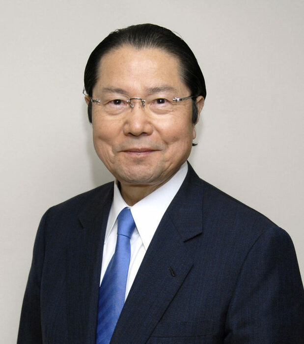 衛藤征士郎元衆院副議長