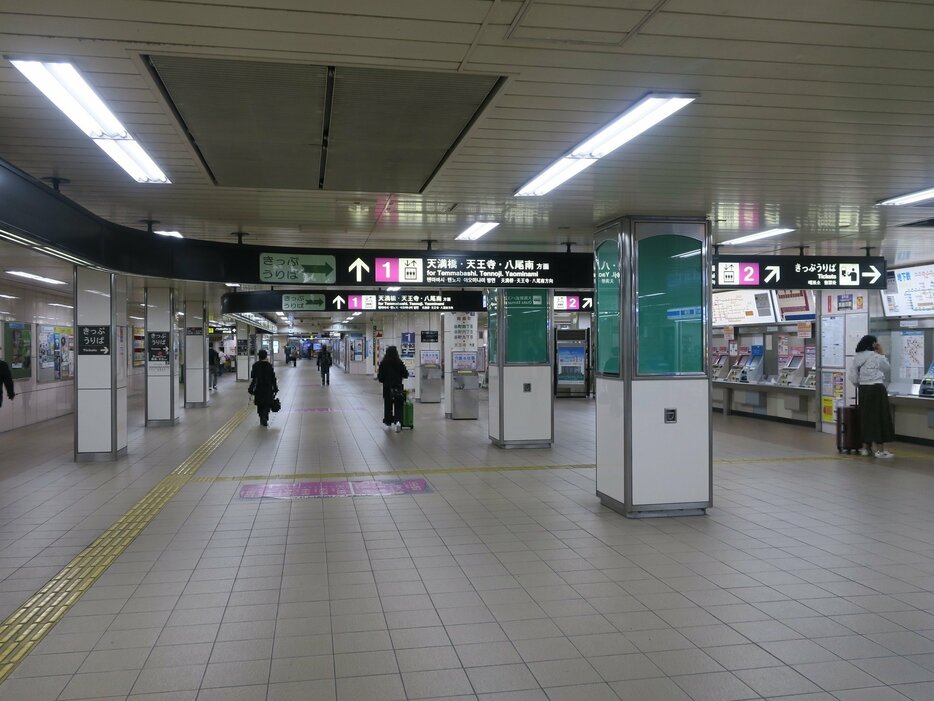 OsakaMetro東梅田駅