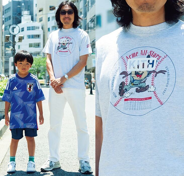 Tシャツ＝キス　デニム＝リーバイス　スニーカー＝ニューバランス　サングラス＝オリバーゴールドスミス　腕時計＝オメガ