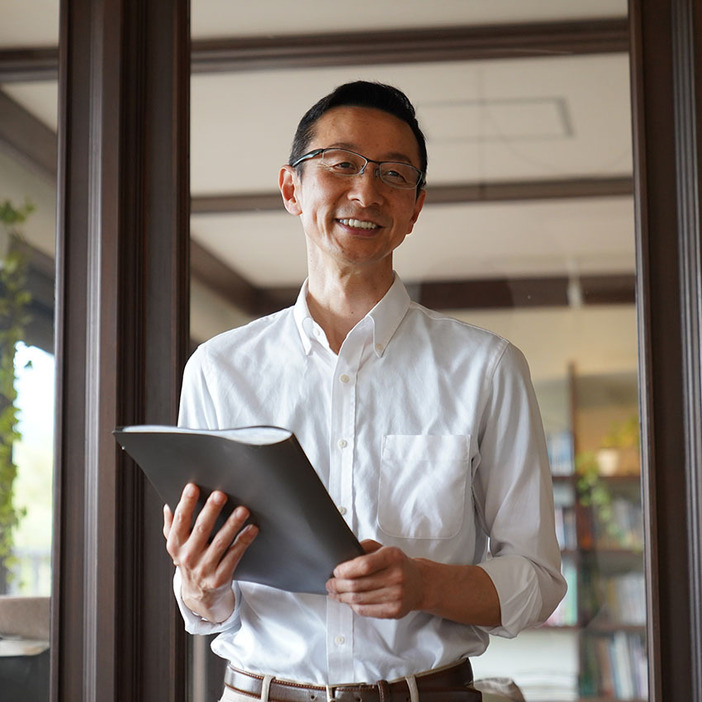 大沢 剛さん●ファスティング（断食）施設「やすらぎの里」「やすらぎの里・高原館」 「やすらぎの里・養生館」代表。自然食、ヨーガ、東洋医学との出合いからそれらを組み合わせたオリジナルの断食宿泊施設を立ち上げる。著書に『「きれい」への断食セラピー』 （講談社プラスアルファ文庫）などがある。