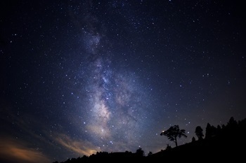 日本一の星空を誇る阿智村「天空の楽園ナイトツアー」で　特別イベント「秋の天体観測会」開催