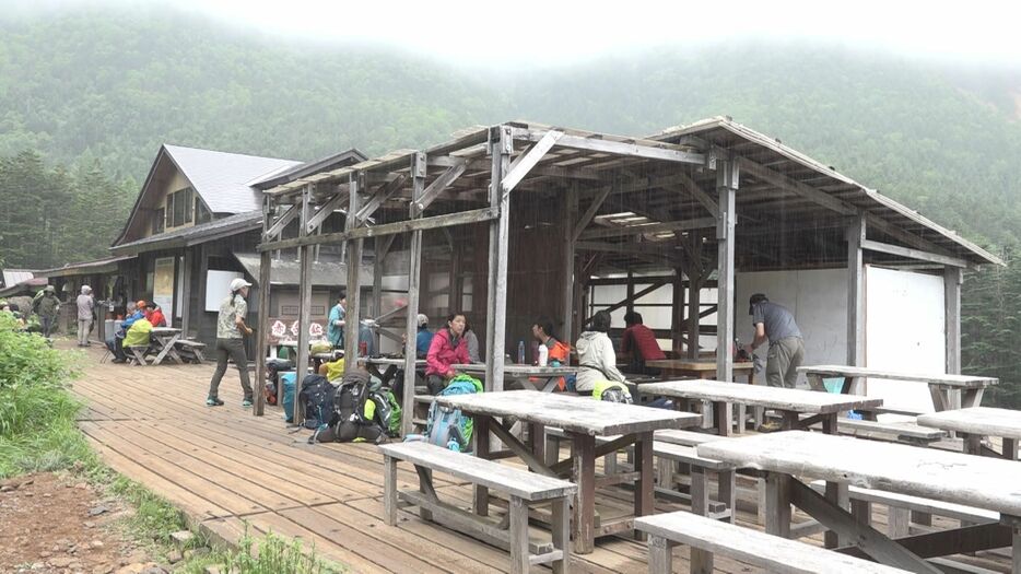 山小屋「赤岳鉱泉」