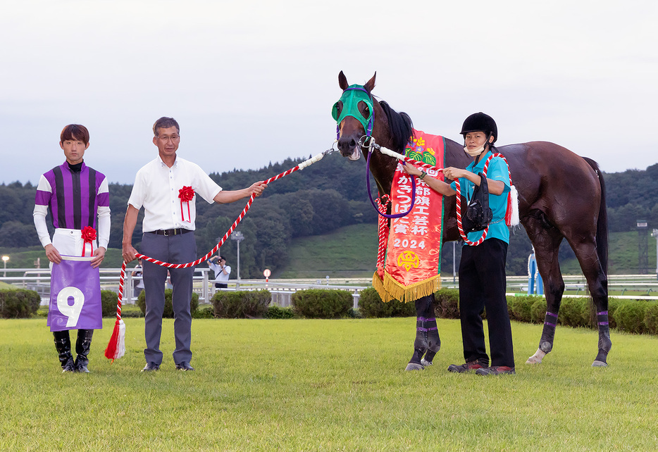 かきつばた賞 口取り (C)岩手県競馬組合