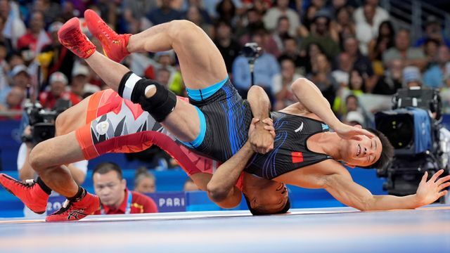 金メダルを獲得したレスリング文田健一郎選手(写真：AP/アフロ)