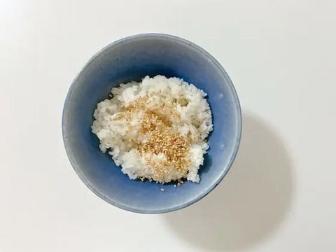 ご飯にかけてみました