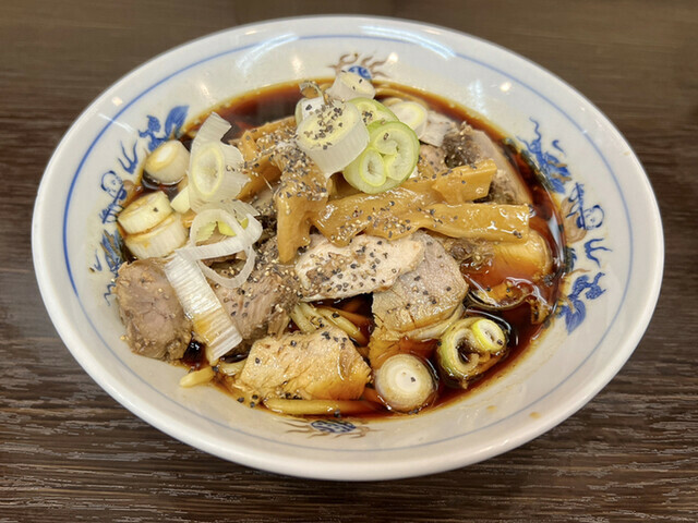 中華そば 並（950円）