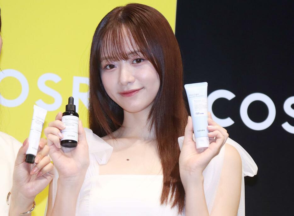 韓国コスメブランド「COSRX」主催の「秋冬スキンケアお手入れ会」に出席した森香澄さん