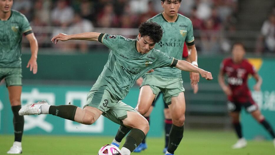 東京Vが競り勝つ(C)Getty images