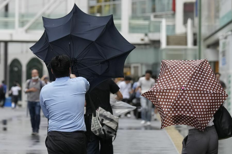 ８月16日、非常に強い勢力で関東地方に接近した台風７号。千葉県銚子市では最大瞬間風速26.7m/sを記録した（PHOTO：アフロ）