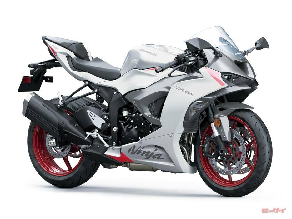 新色となった2025年モデルのNinja ZX-6R・パールロボティックホワイト×メタリックグラファイトグレー