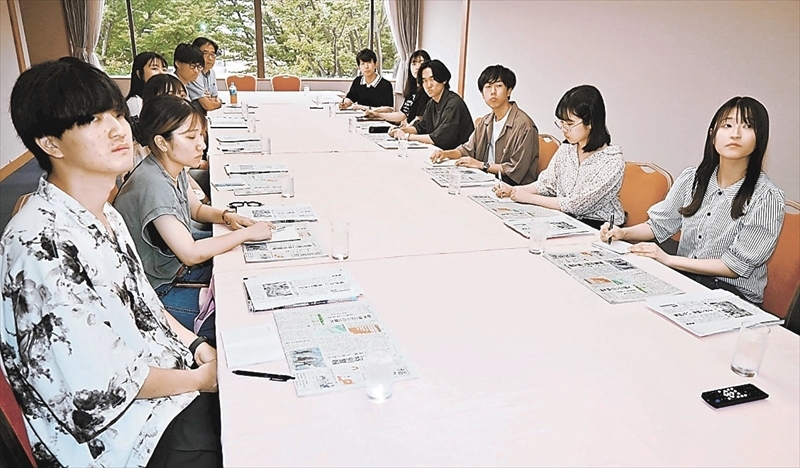 震災と原発事故をどのように報道してきたかを学ぶ日大の学生