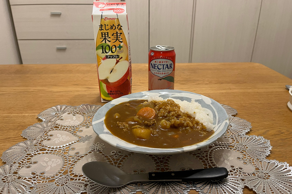 ピーチネクターでとろみマシマシのカレーライス