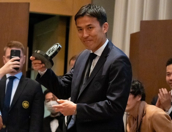 フランクフルトU-21と日本代表のコーチを兼任する長谷部氏。写真：田中研治（サッカーダイジェスト写真部）