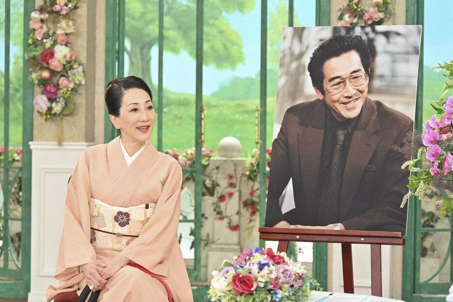 トーク番組「徹子の部屋」に出演する鶴田さやかさん＝テレビ朝日提供