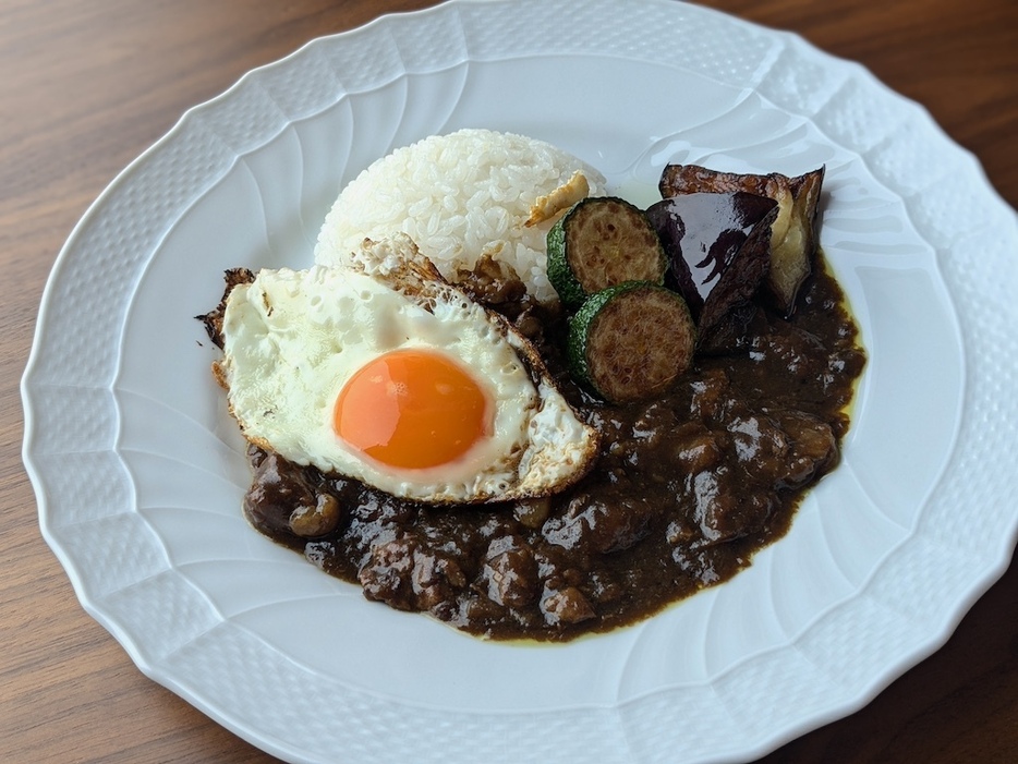 「Rossi 特製カレーライス」