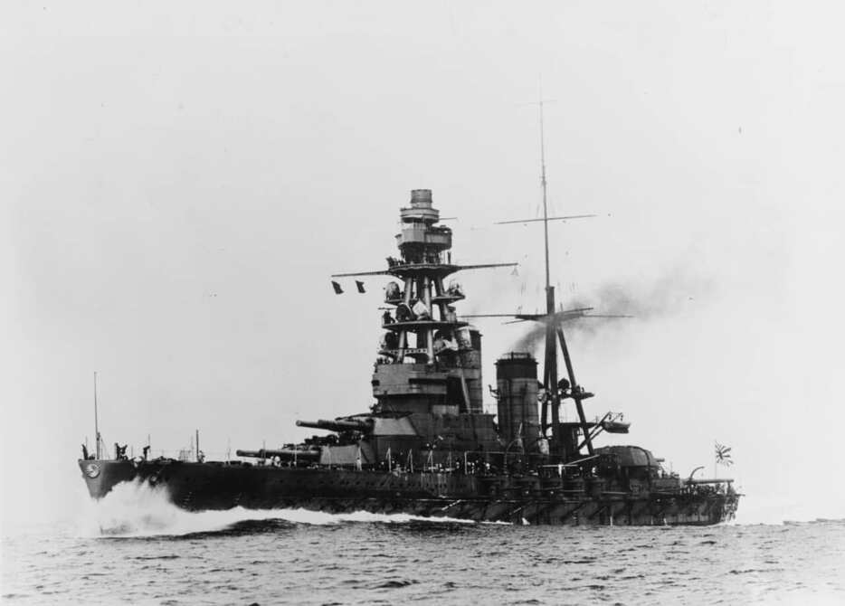 長門は所謂「超弩級戦艦」で、竣工時世界最大・最速を誇った。