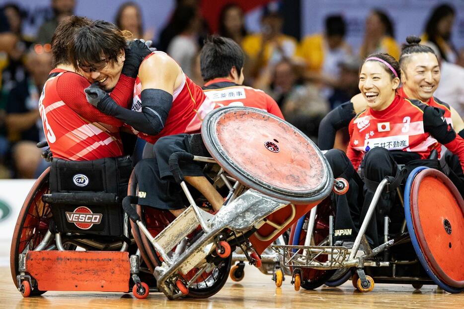 2018年の世界選手権で優勝した日本チーム（撮影：越智貴雄）