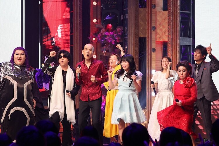 「FNS鬼レンチャン歌謡祭」の様子。(c)フジテレビ