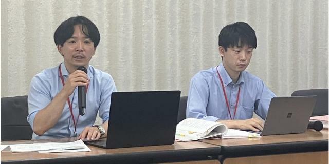 会見を開いた鈴木弁護士（左）、沼田弁護士（右）