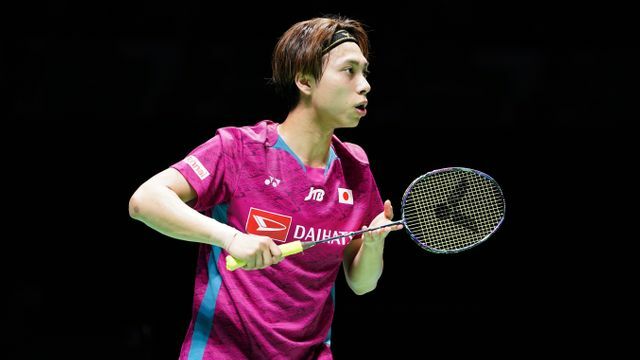 準決勝で敗れたバドミントン・奈良岡功大選手(写真：アフロ)