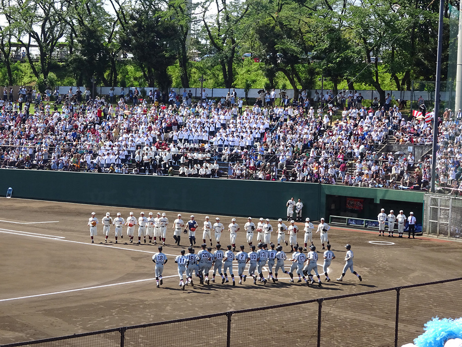 「甲子園大会に出場したい」のが球児たちの夢