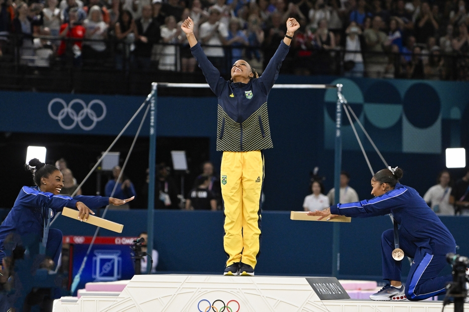 体操で黒人選手が表彰台を独占したシーンが幻となった(C)Getty Images