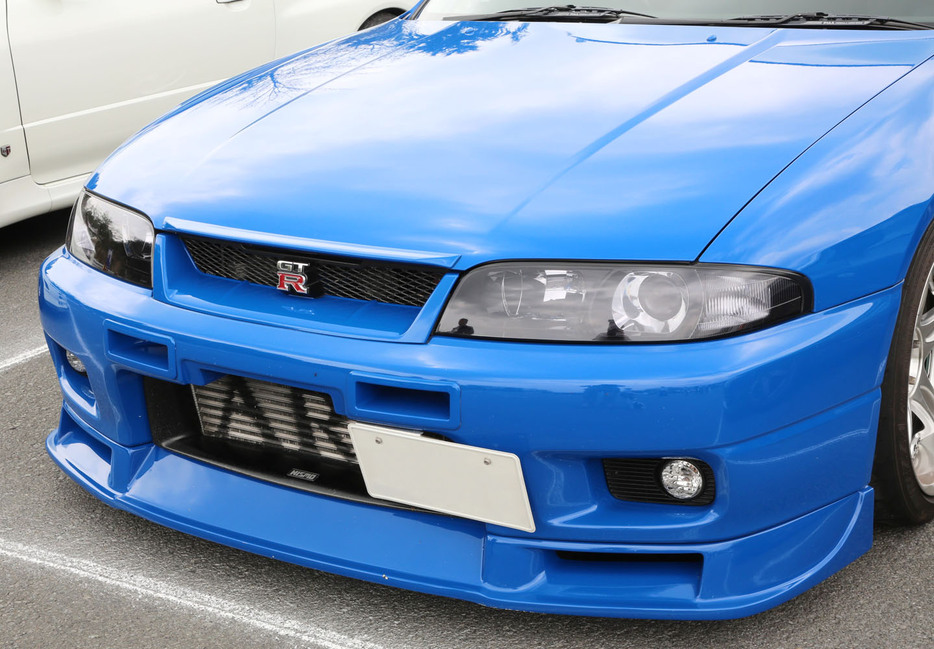 “としあき”さんの愛車である、希少なR33GT-R LM Limited