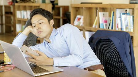 人間は努力したくない生き物なのでしょうか（写真：miyuki ogura／PIXTA）