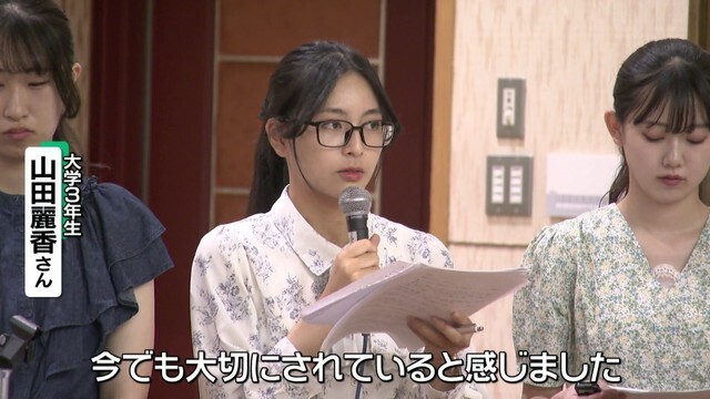 イベントで「明るいダークツーリズム」について説明する山田さん