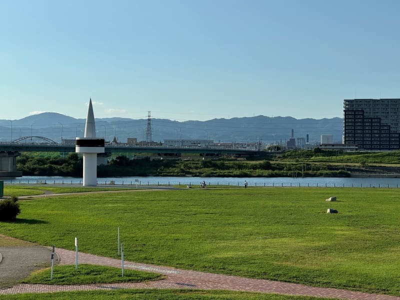 花火大会が見られる大阪府枚方市の淀川河川敷