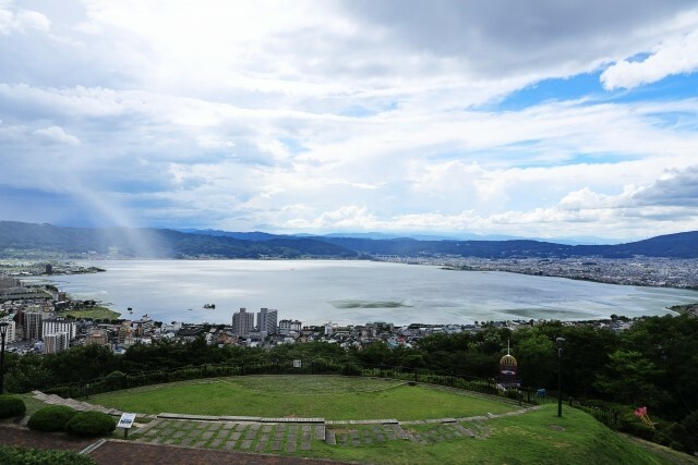 立石公園から見る諏訪湖