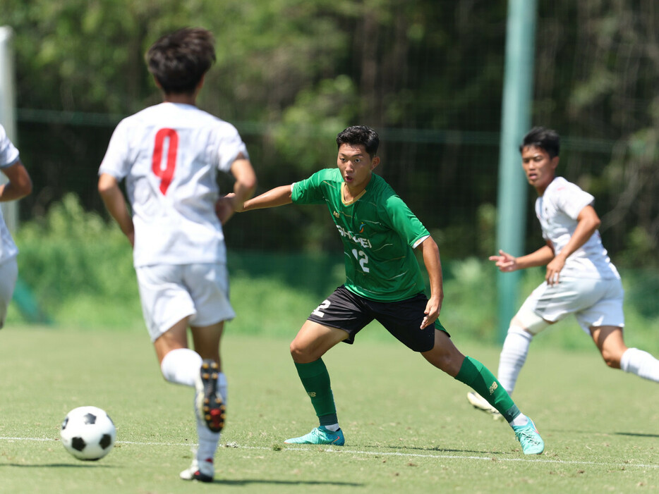 昌平高DF安藤愛斗(2年=FC LAVIDA出身)(Manabu TAKAHASHI)