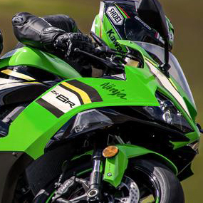 Kawasaki Ninja ZX-6R KRT EDITION