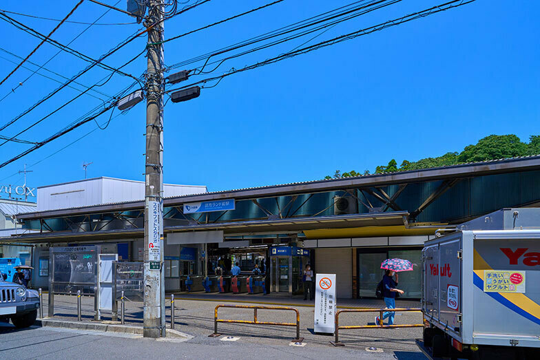 読売ランド前駅（写真／PIXTA）