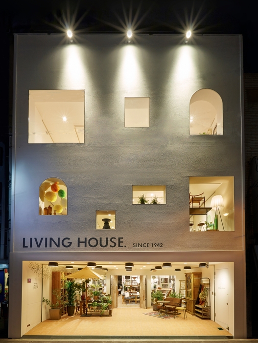 LIVING HOUSE. 堀江店（提供：リビングハウス）