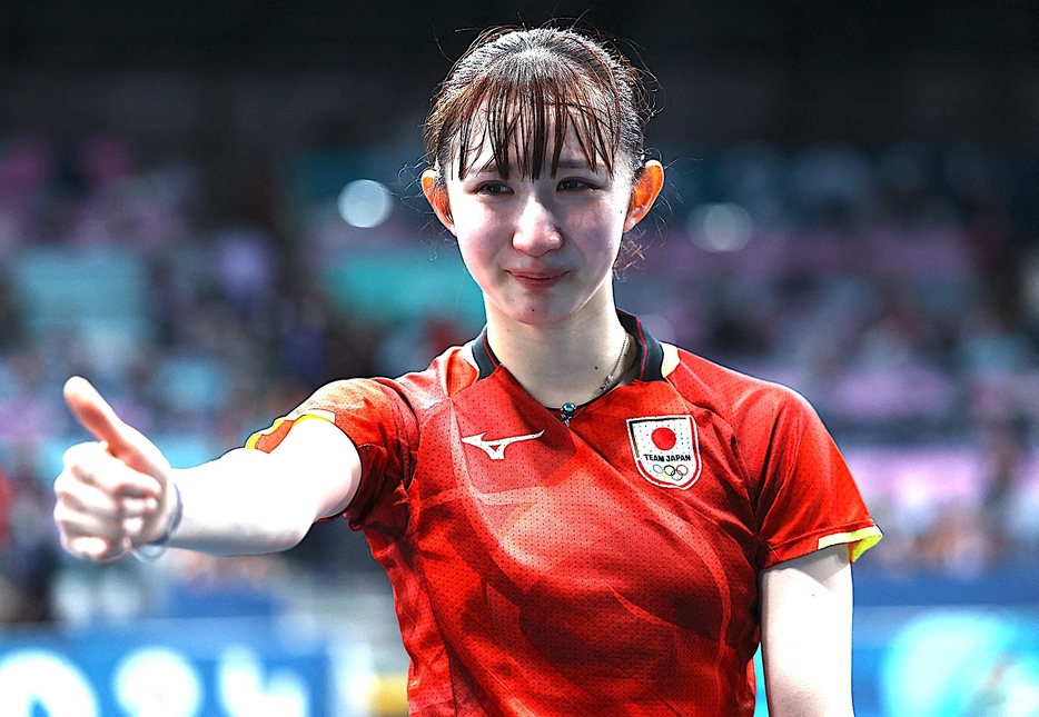 パリ五輪、卓球・女子シングルス。銅メダルを懸けて挑んだ3位決定戦。早田ひなが選択した一点突破の戦術とは（写真＝ロイター/アフ）