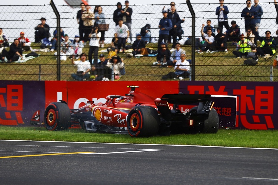 2024年F1第5戦中国GP　カルロス・サインツ（フェラーリ）が予選でクラッシュ