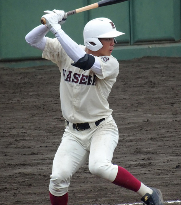 宇野は甲子園でも木製バットで結果を出している