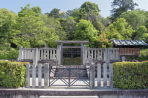 脩子内親王の父である一条天皇の眠る圓融寺北陵（京都府京都市）。寵愛する皇后・藤原定子との間にできた最初の子だっただけに、一条天皇は脩子内親王をことのほか愛情深く見守ったといわれる。