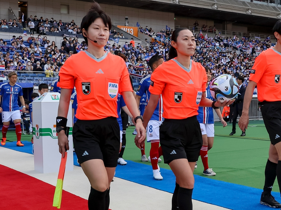 2人の日本人審判員が準決勝にアポイントメント(Kaoru WATANABE/GEKISAKA)