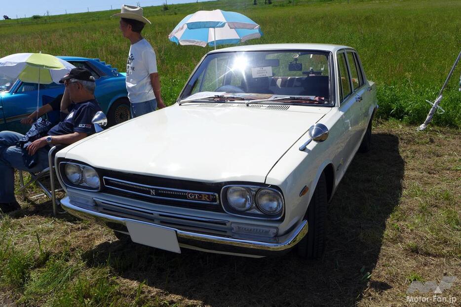 1969年型スカイライン4ドアGT-R。絶対的には希少なモデルだが、旧車イベントの常連として比較的見かける機会が多い。