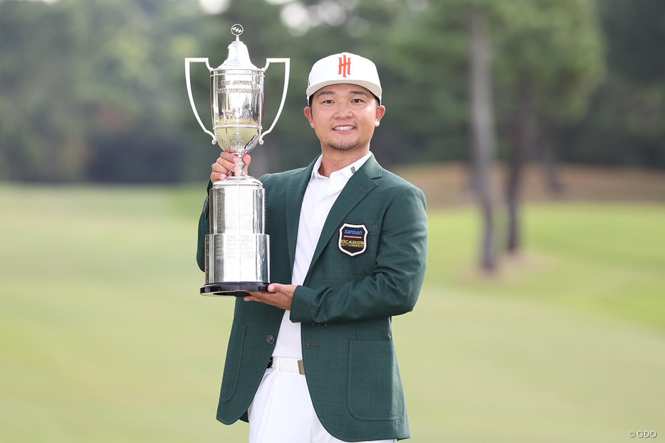 香妻陣一朗がツアー3勝目をあげた