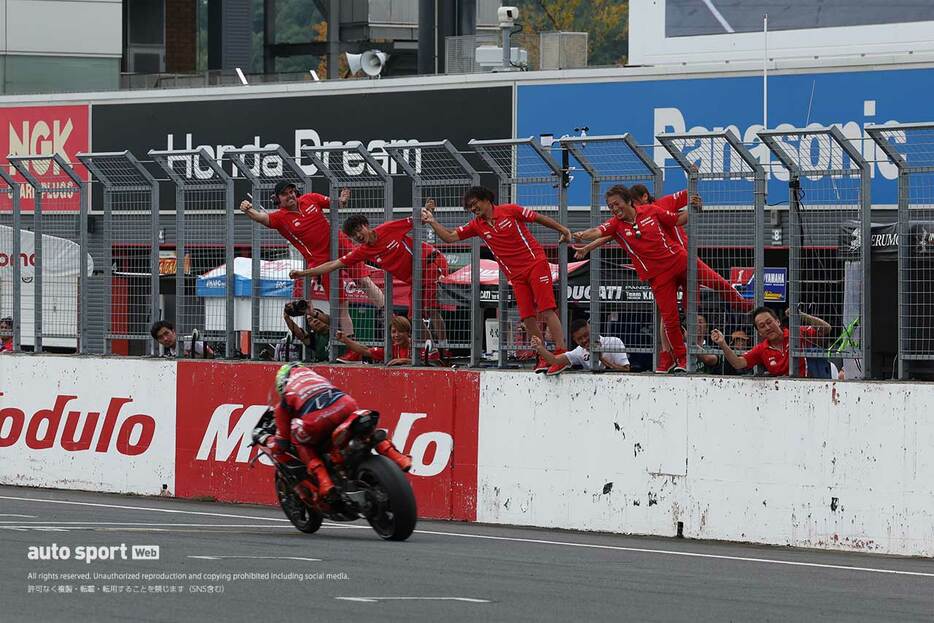 ドゥカティ初優勝を飾った水野涼（DUCATI Team KAGAYAMA）／2024全日本ロード第5戦もてぎ2&4 JSB1000 決勝