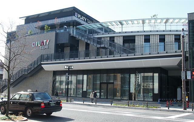 商業施設「プラティ多治見」。１階にスーパーのカネスエが出店する