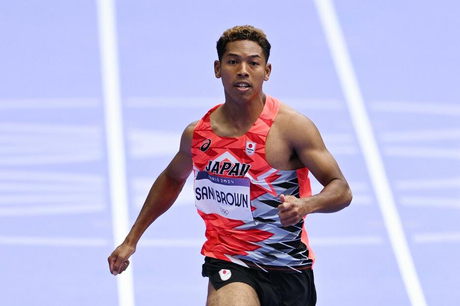 男子100mでサニブラウンが10秒02の日本人五輪最高記録を更新して準決勝進出を決めた（写真：松尾/アフロスポーツ）