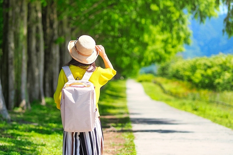 日本人「一人旅」を好む傾向が顕著