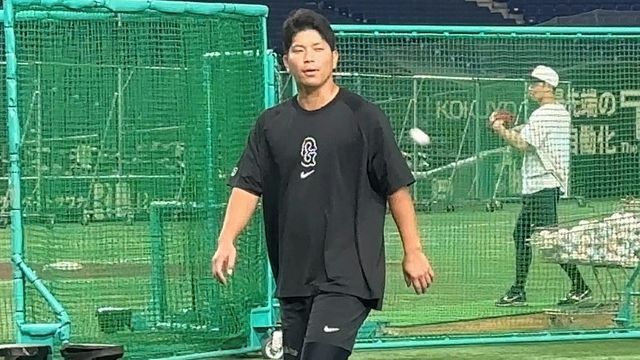 東京ドームで練習に参加した巨人の大城卓三選手