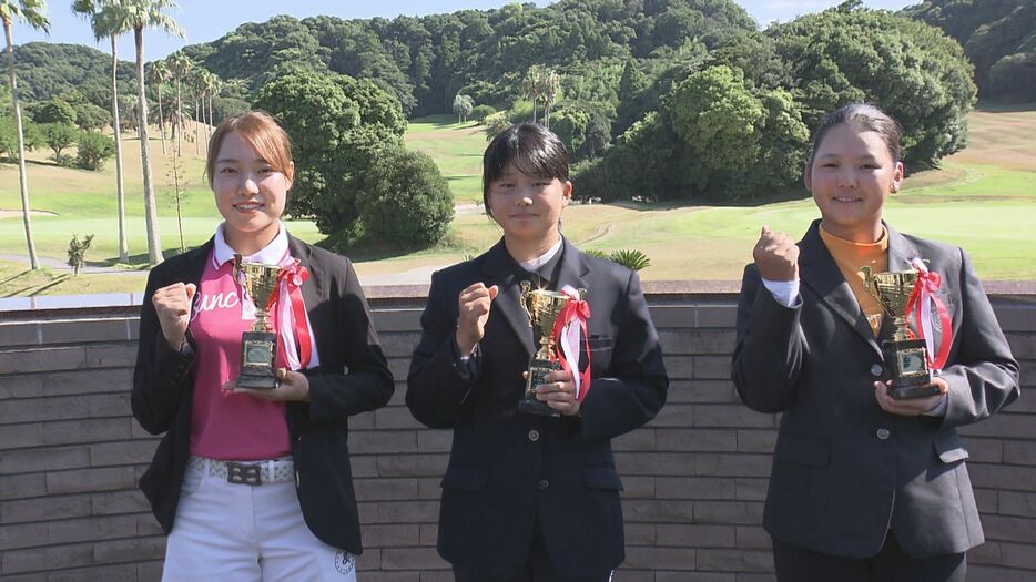 左から木村選手・廣吉選手・伊藤選手